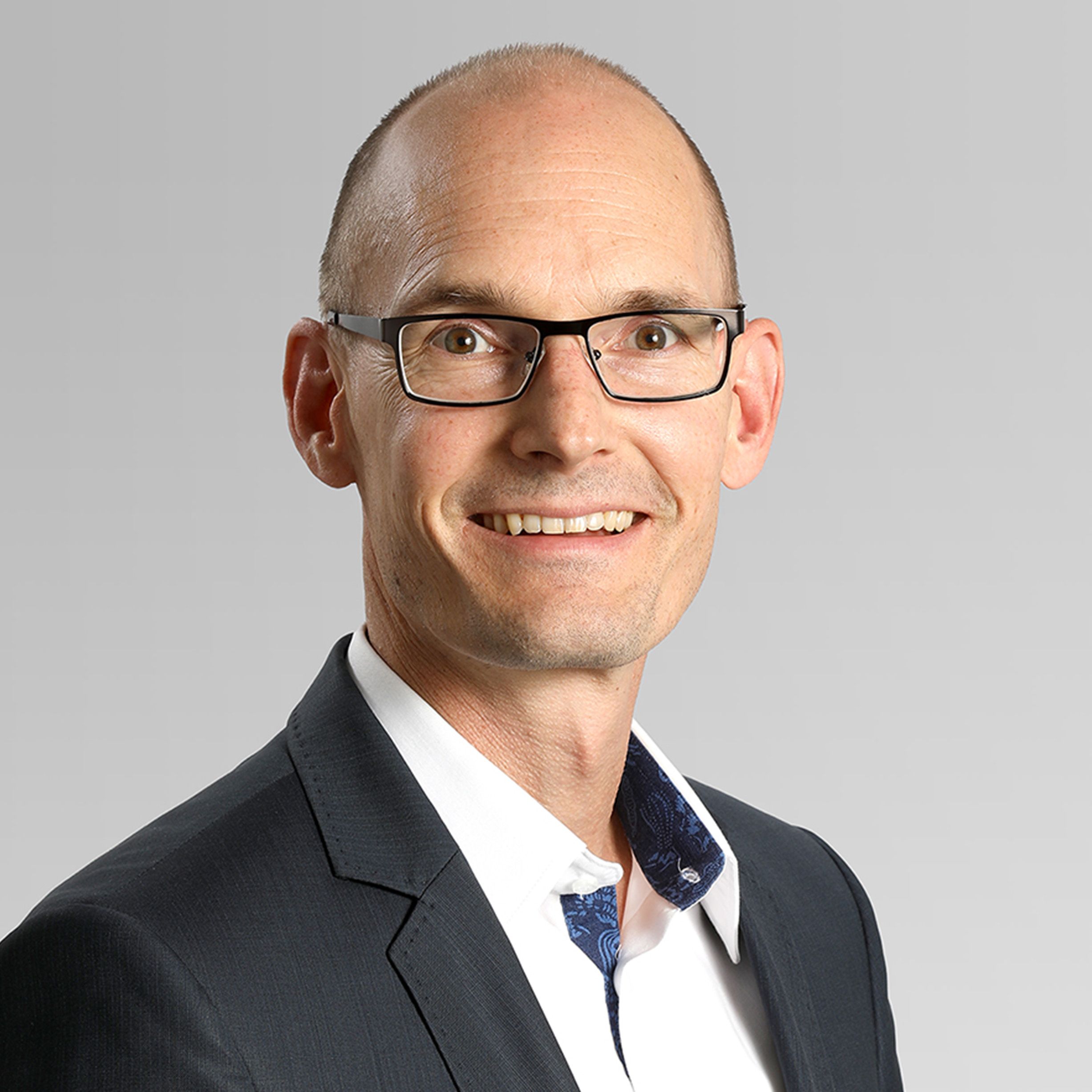 Portraitfoto von Michael Hunziker