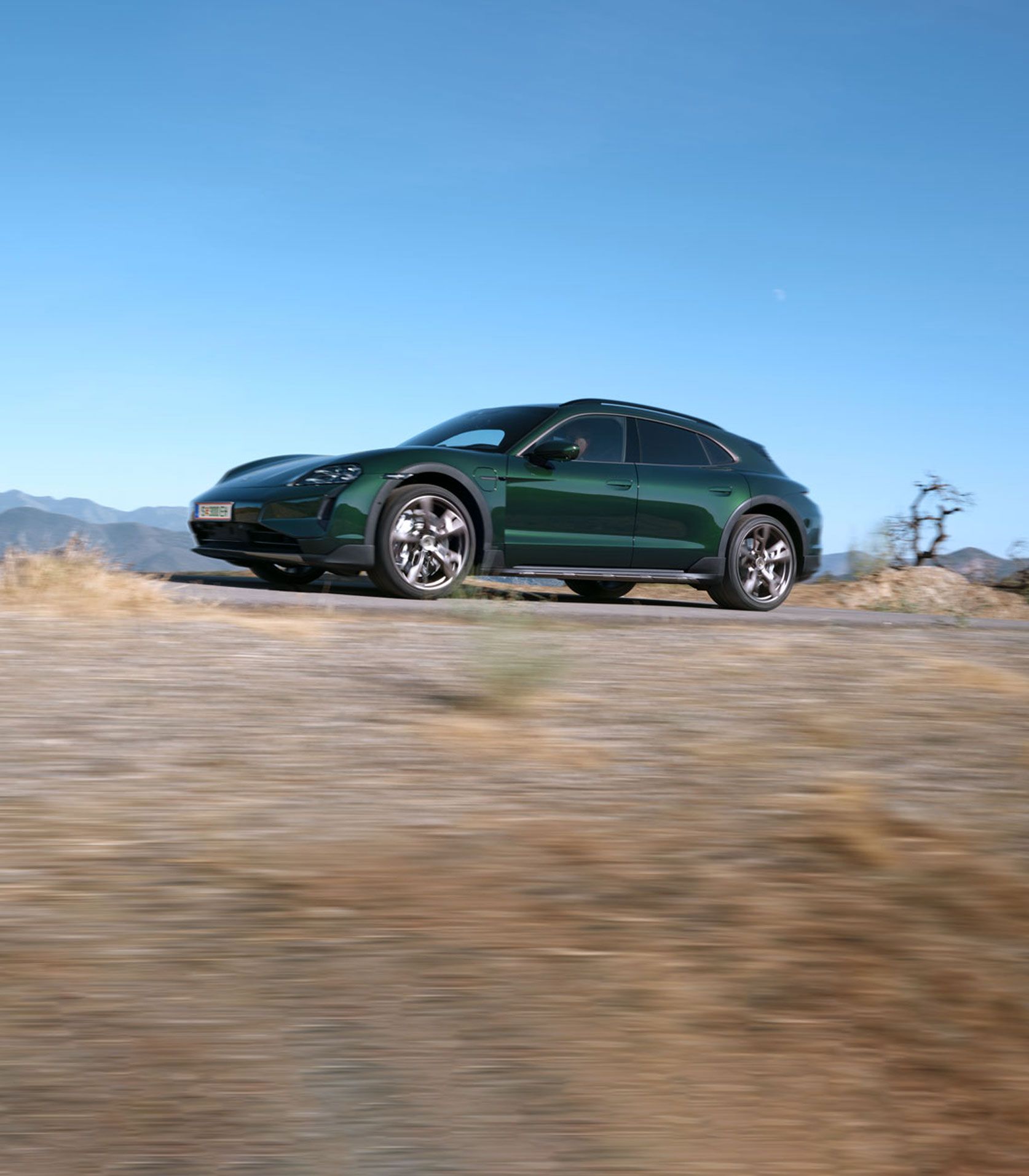 Porsche Taycan Cross Turismo