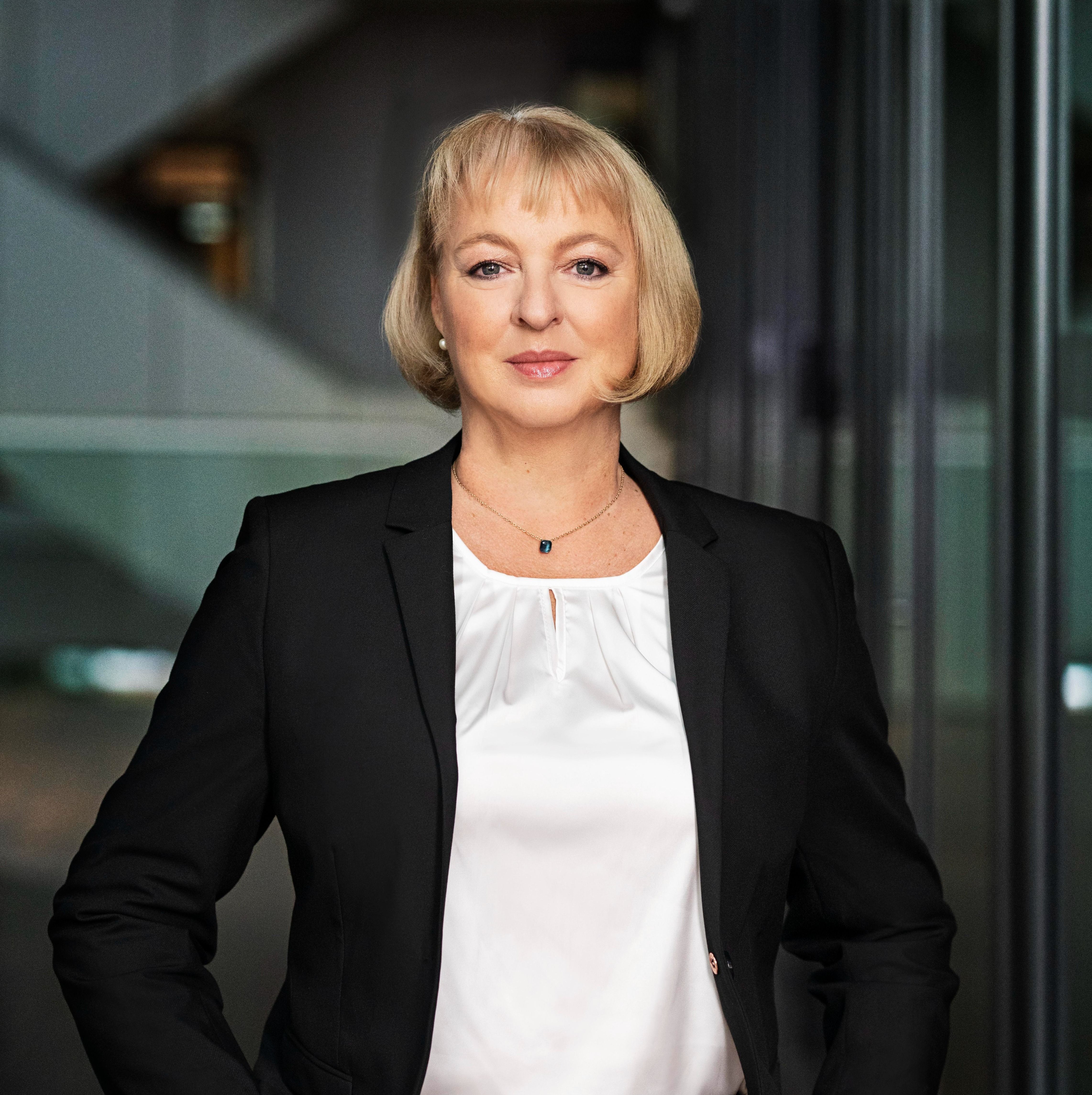 Frey-Hartenberger, Jutta
